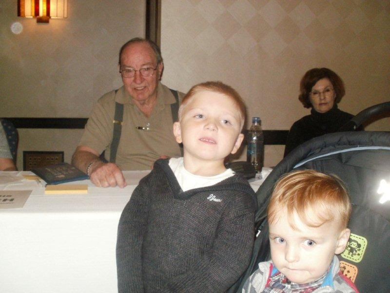 Autographica 2012 19